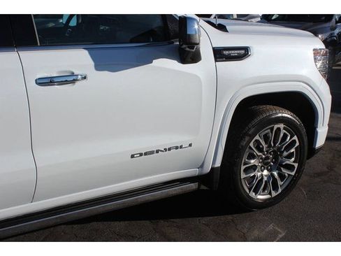 Used 2026 GMC Sierra 1500 Denali Ultimate AWD/4WD image 18