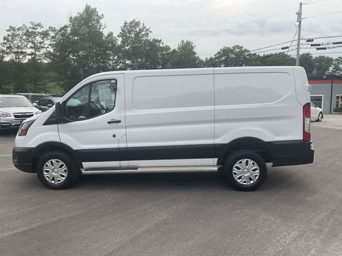 Used 2025 Ford Transit 250 Low Roof w/ Exterior Upgrade Package RWD image 2