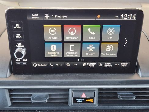 Used 2025 Honda Pilot Elite image 16