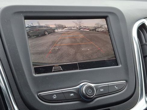 Used 2023 Chevrolet Equinox LT w/ LPO, Floor Liner Package image 17