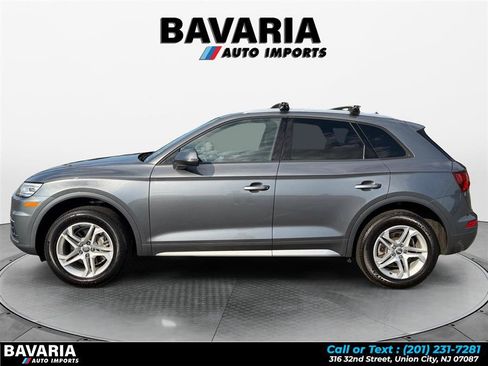 Used 2018 Audi Q5 2.0T Premium w/ Convenience Package AWD/4WD image 2