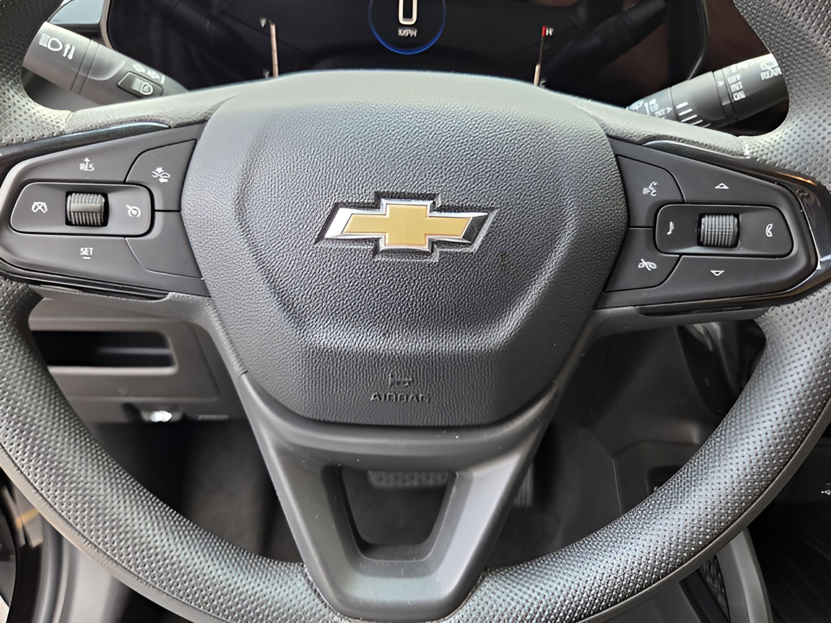 Used 2025 Chevrolet TrailBlazer LT FWD image 23