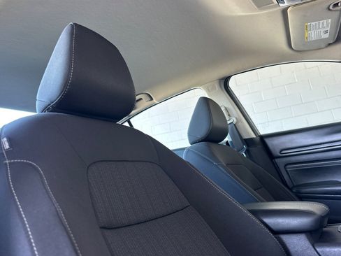 Used 2020 Nissan Altima 2.5 S FWD image 15