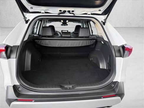 Used 2024 Toyota RAV4 Adventure image 8