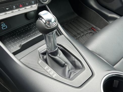 Used 2024 Ford Mustang GT Premium image 31