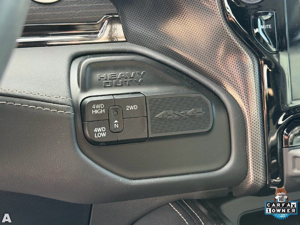 Used 2024 RAM 2500 Limited AWD/4WD image 12