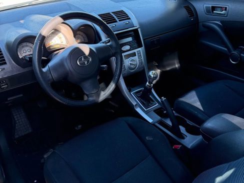Used 2005 Scion tC image 3