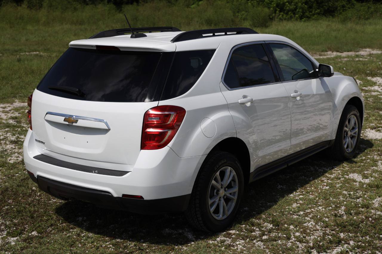 Used 2017 Chevrolet Equinox LT w/ Convenience Package FWD image 8