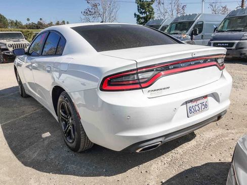 Used 2020 Dodge Charger SXT image 13
