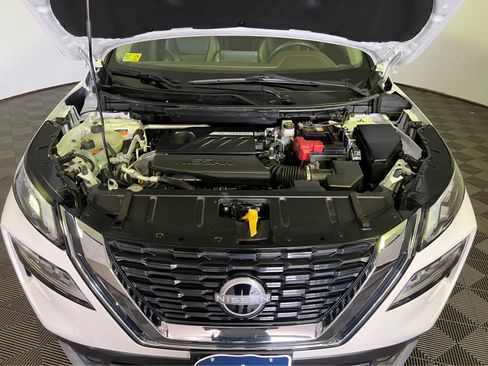 Certified 2023 Nissan Rogue SV w/ SV Premium B Package AWD/4WD image 33