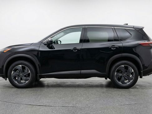 Used 2025 Nissan Rogue SV image 5