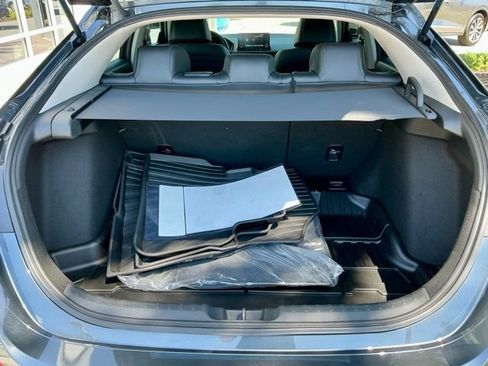 Used 2024 Honda Civic EX-L image 10