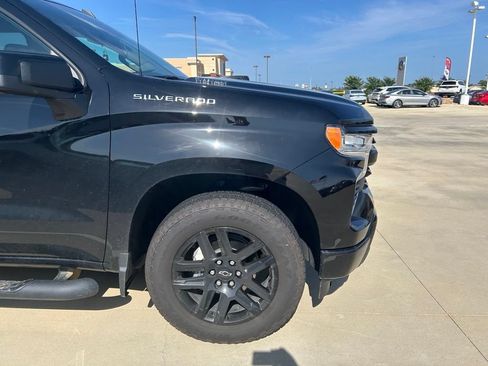 Used 2026 Chevrolet Silverado 1500 RST w/ RST Select Package RWD image 2
