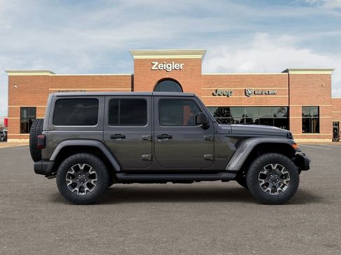 New 2026 Jeep Wrangler Unlimited Sahara AWD/4WD image 21
