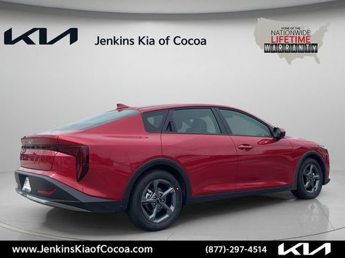 New 2026 Kia K4 FWD image 4
