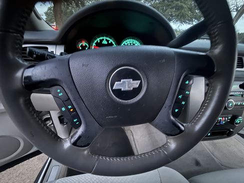 Used 2007 Chevrolet Tahoe LS image 24