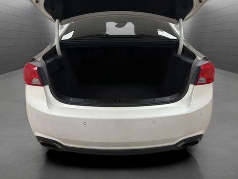 Used 2014 Chevrolet Impala LTZ FWD image 19