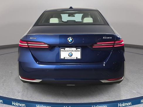 New 2026 BMW 530i xDrive 530i xDrive w/ Premium Package image 6