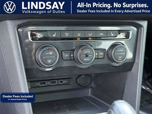 Used 2020 Volkswagen Tiguan SE R-Line w/ 3rd Row Seat Package AWD/4WD image 19