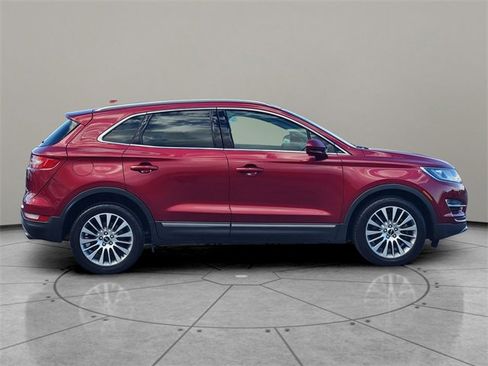 Used 2017 Lincoln MKC Reserve w/ Lincoln MKC Climate Package image 12