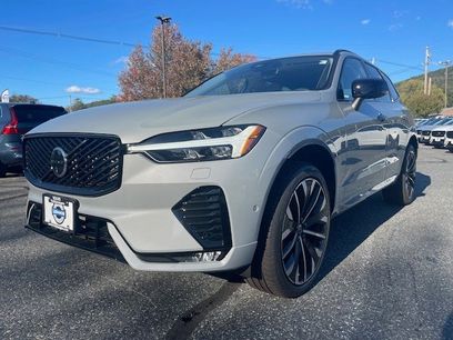 New 2026 Volvo XC60 B5 Ultra w/ Protection Package Premier
