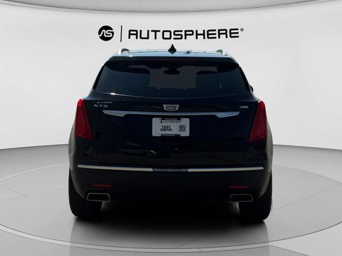 Used 2017 Cadillac XT5 Luxury w/ Driver Awareness Package image 8