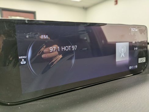 Certified 2025 MAZDA CX-50 AWD 2.5 S w/ Premium Package image 12