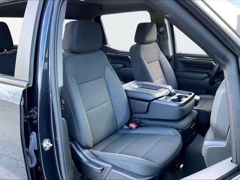 Used 2024 Chevrolet Silverado 1500 LT image 19