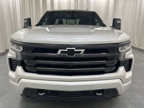 Used 2023 Chevrolet Silverado 1500 High Country w/ LPO, Dark Essentials Package image 7