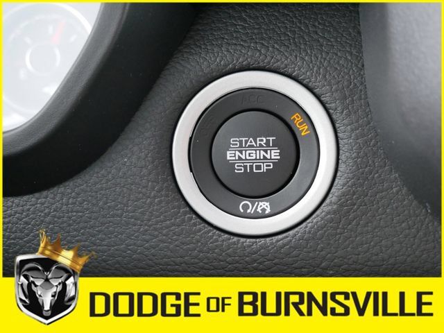 Used 2023 RAM 1500 Laramie AWD/4WD image 28