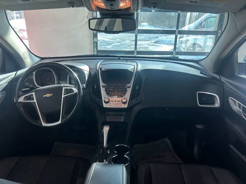 Used 2015 Chevrolet Equinox LT w/ Driver Convenience Package image 4