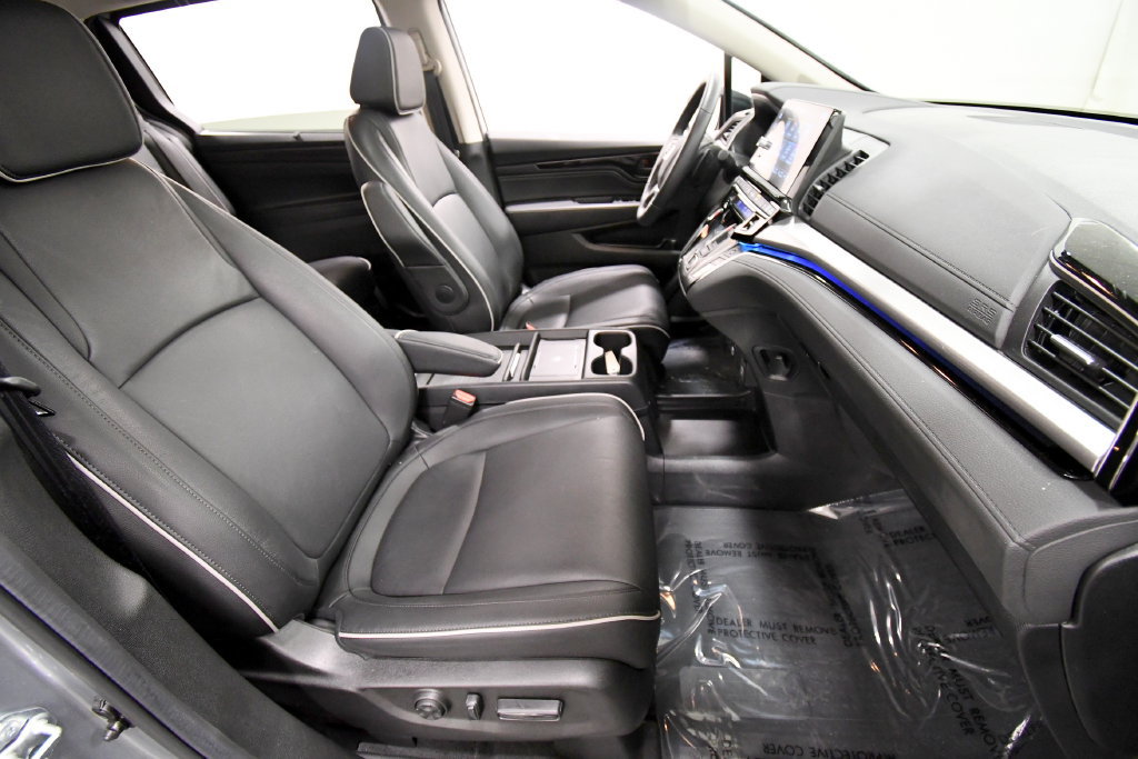Certified 2026 Honda Odyssey Touring image 19