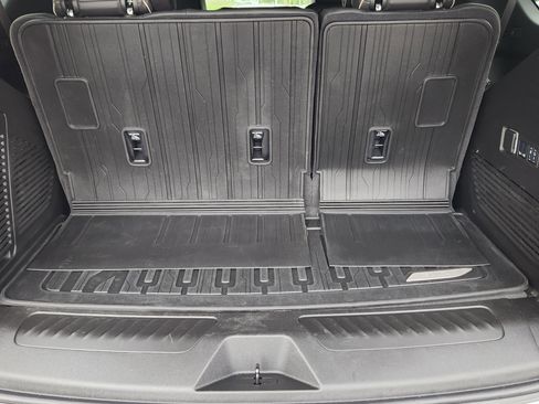 Used 2025 GMC Yukon Elevation w/ LPO, Floor Liner Package AWD/4WD image 21