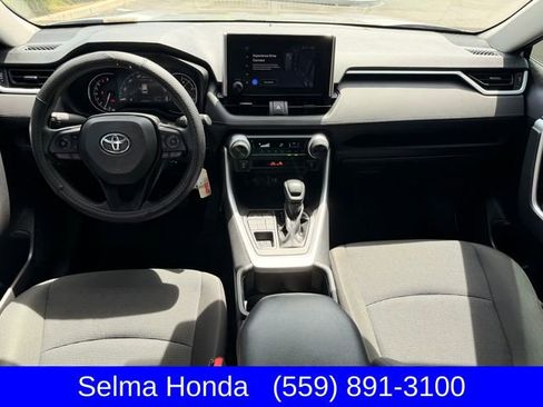Used 2023 Toyota RAV4 LE image 9