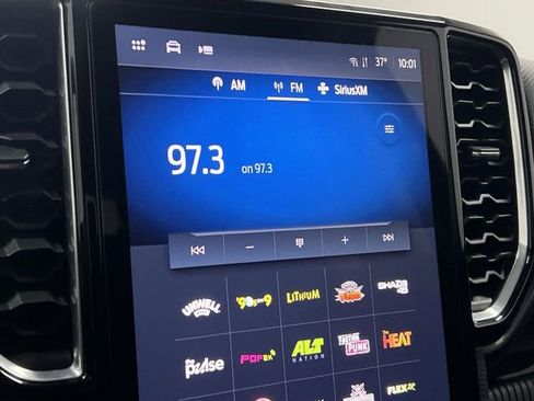 Used 2025 Ford Ranger XLT image 13