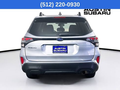 Used 2026 Subaru Forester Premium image 7