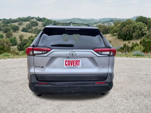 Used 2023 Toyota RAV4 XLE w/ Convenience Package FWD image 8