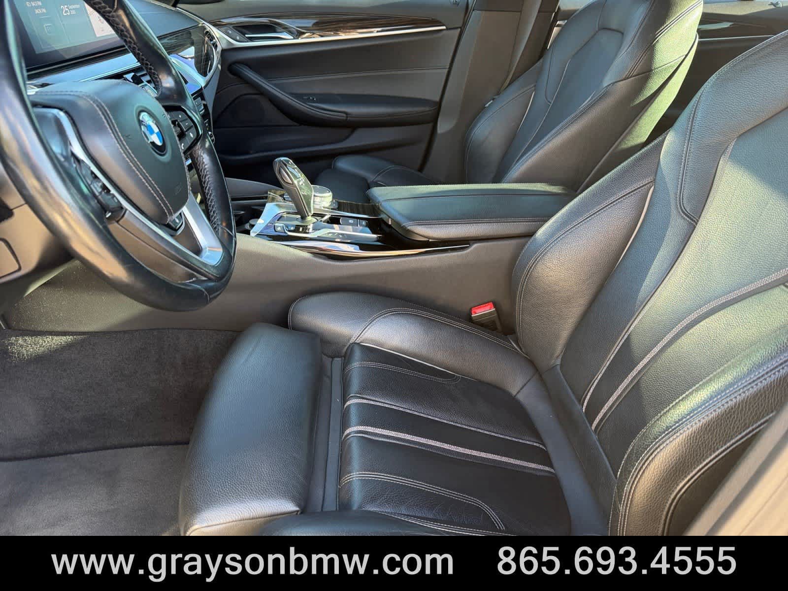 Used 2019 BMW 530i w/ Premium Package RWD image 10