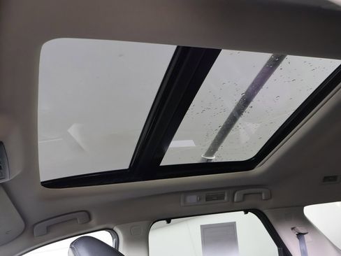 Used 2024 Nissan Pathfinder SL w/ SL Premium Package image 21