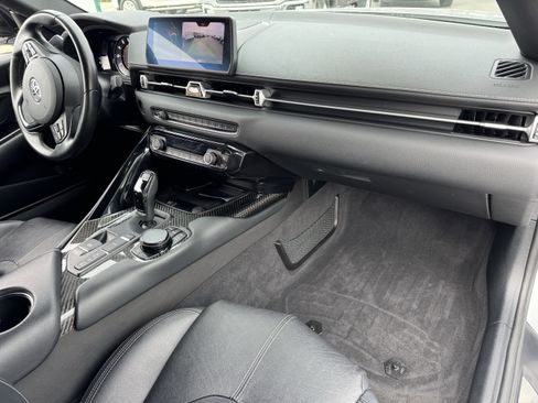 Used 2022 Toyota Supra Premium w/ Driver Assist Package image 32