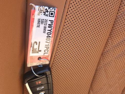 Used 2023 BMW 530i xDrive AWD/4WD image 20