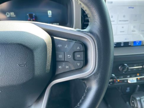 Used 2025 Ford Bronco Outer Banks AWD/4WD image 15