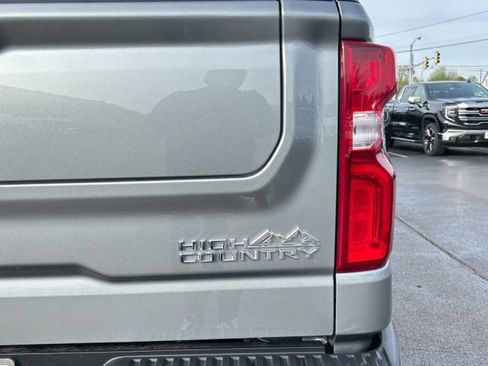 New 2026 Chevrolet Silverado 1500 High Country w/ Technology Package AWD/4WD image 11