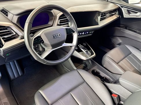 Used 2024 Audi Q4 e-tron Premium w/ Convenience Package image 9