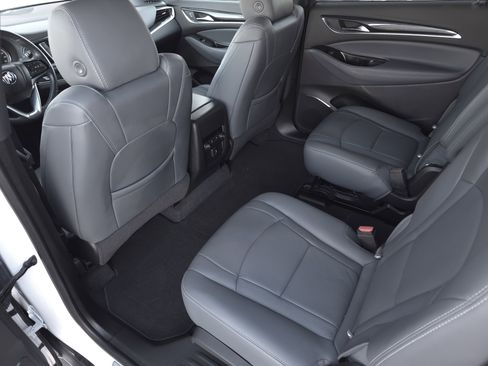 Used 2023 Buick Enclave Essence w/ Sport Touring Edition image 26