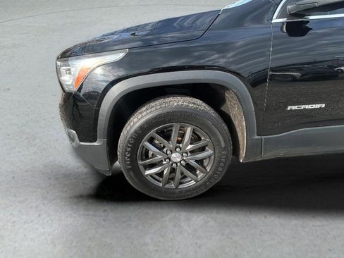 Used 2017 GMC Acadia SLT image 9