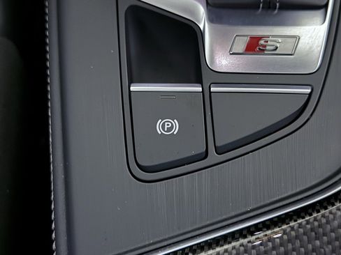 Used 2019 Audi S4 Prestige w/ Prestige Package image 43