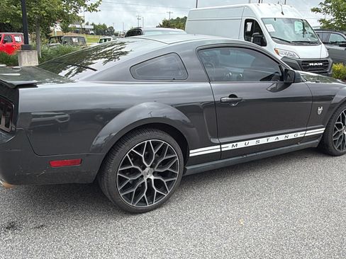 Used 2009 Ford Mustang Coupe RWD image 8