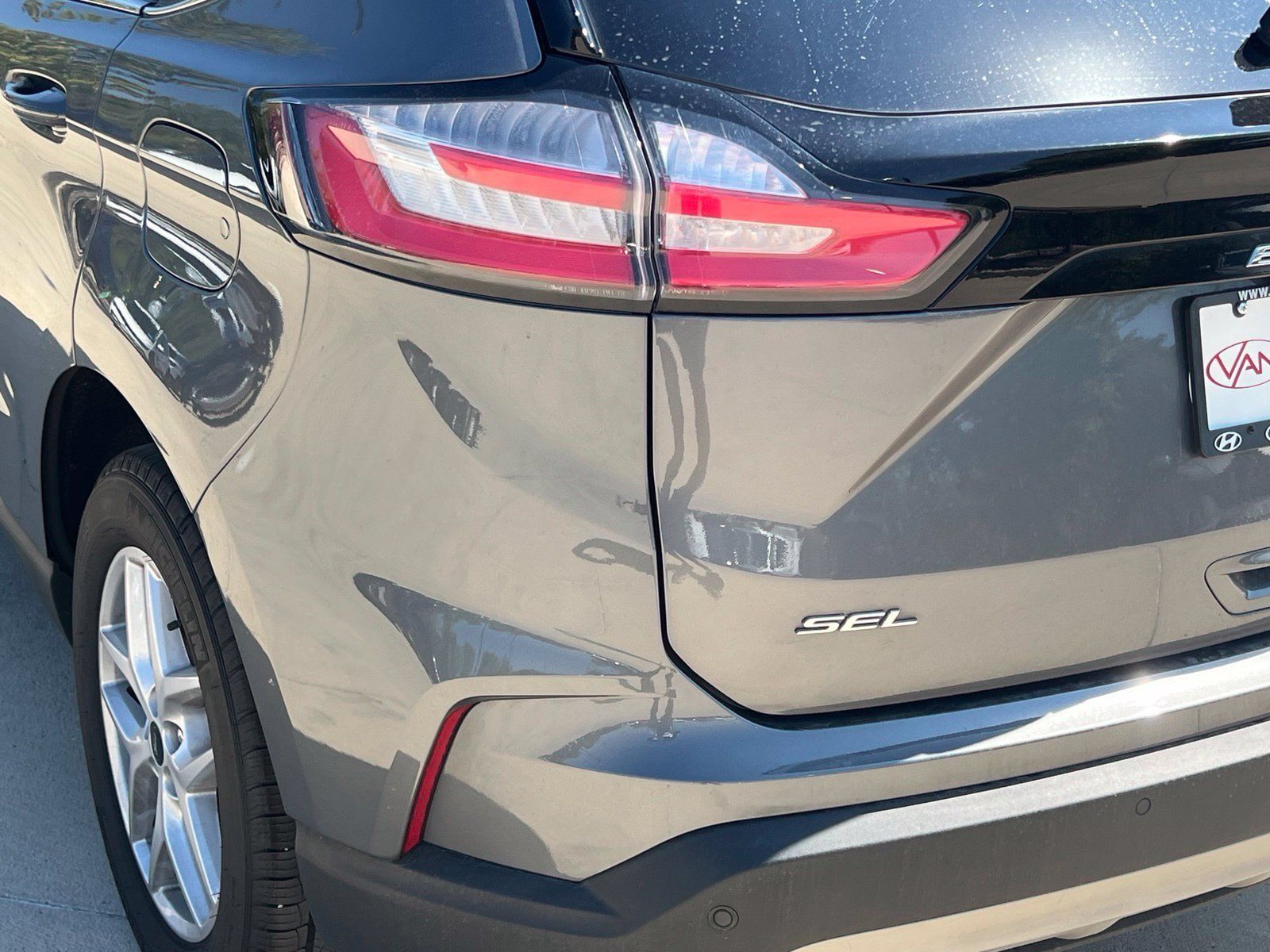 Used 2024 Ford Edge SEL w/ Convenience Package AWD/4WD image 12