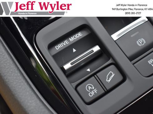 New 2025 Honda Pilot Touring image 21